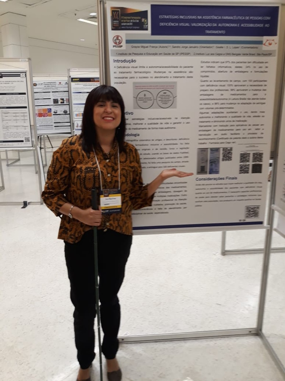 Farmacêutica deficiente visual de Praia Grande luta com inclusão na área. — Foto: Arquivo Pessoal