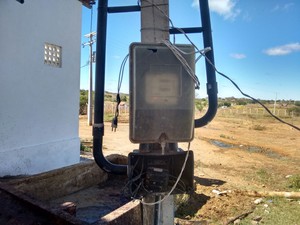 Fiação exposta foi constatada pelo MTE no matadouro (Foto: Divulgação/MTE)