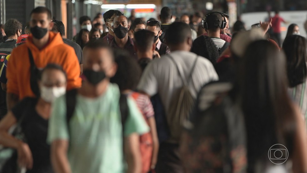 Em 10 anos, população jovem reduz e número de idosos cresce no RN — Foto: Jornal Nacional/ Reprodução