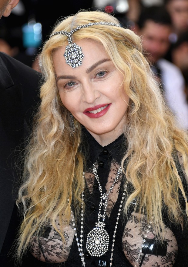 NEW YORK, NY - MAY 02:  Madonna attends the "Manus x Machina: Fashion In An Age Of Technology" Costume Institute Gala at Metropolitan Museum of Art on May 2, 2016 in New York City.  (Photo by Larry Busacca/Getty Images) (Foto: Getty Images)