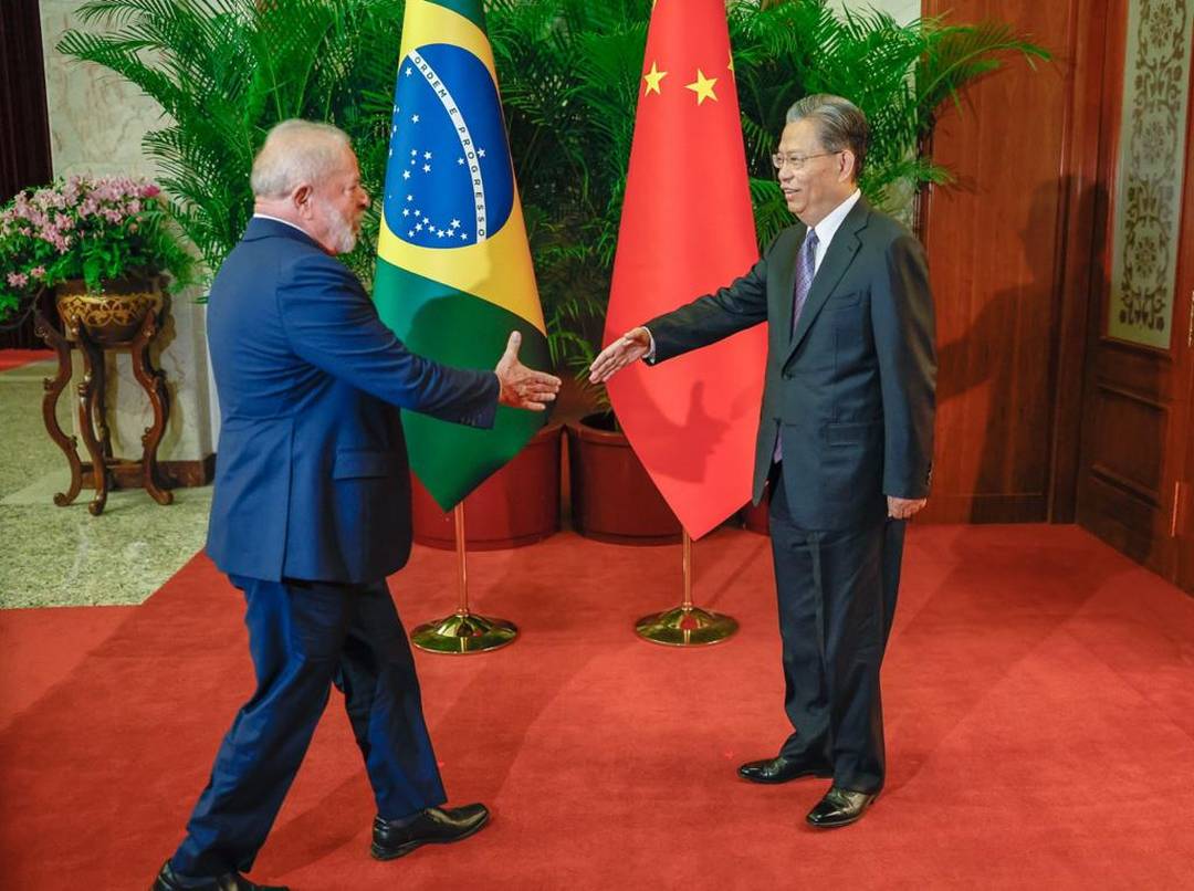 Lula se encontra com Zhao Leji, no Grande Palácio do Povo