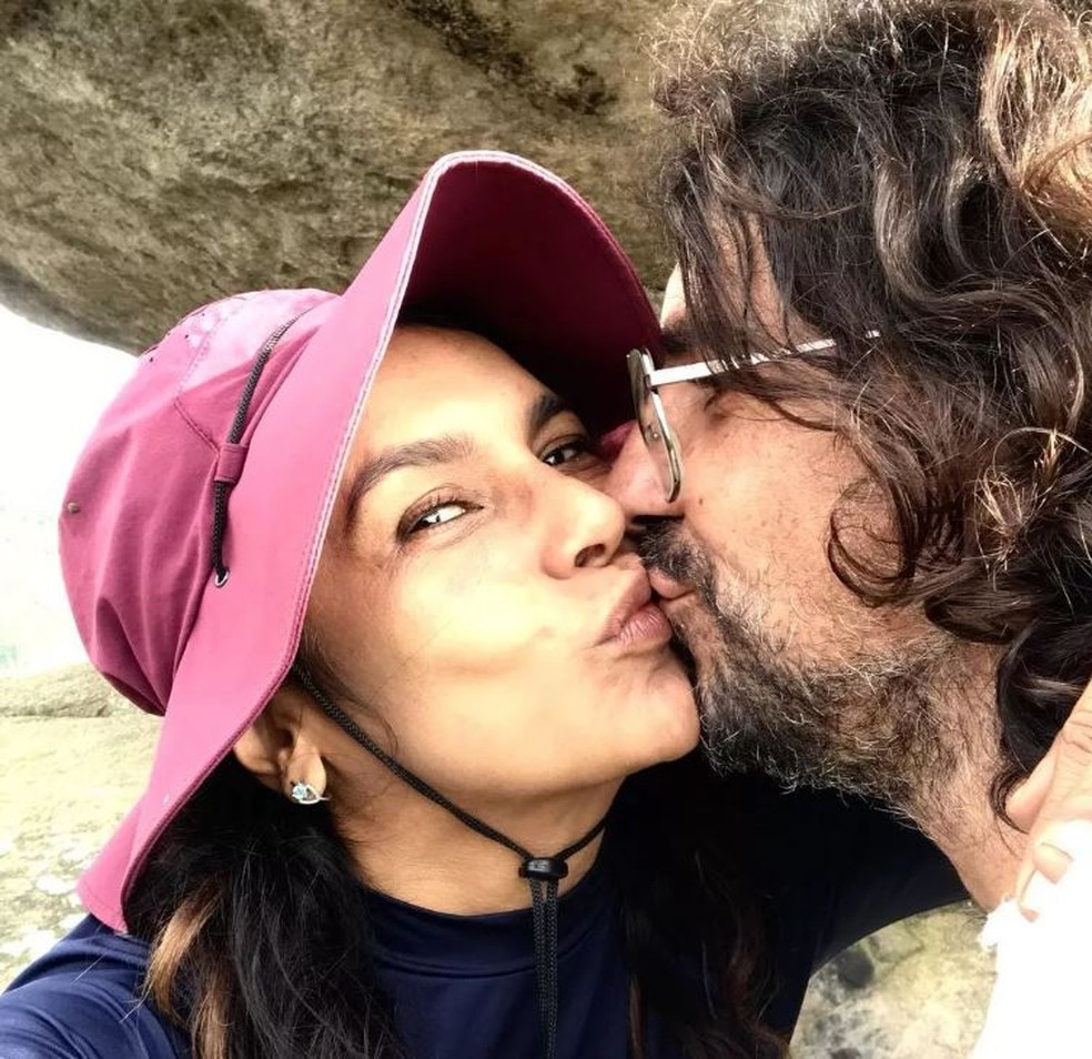 Dira Paes e o marido, Pablo Baião — Foto: Reprodução