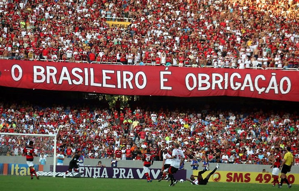 Contra o S&atilde;o Paulo, em 2008: ap&oacute;s arrancada, Fla terminou em quinto lugar o Brasileiro &mdash; Foto: Reprodu&ccedil;&atilde;o