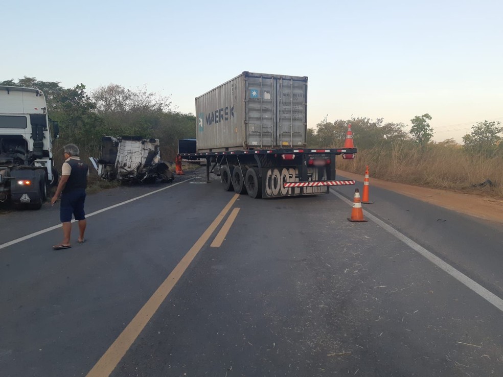 Acidente na BR-343 em Altos, no Piauí — Foto: Divulgação/PRF