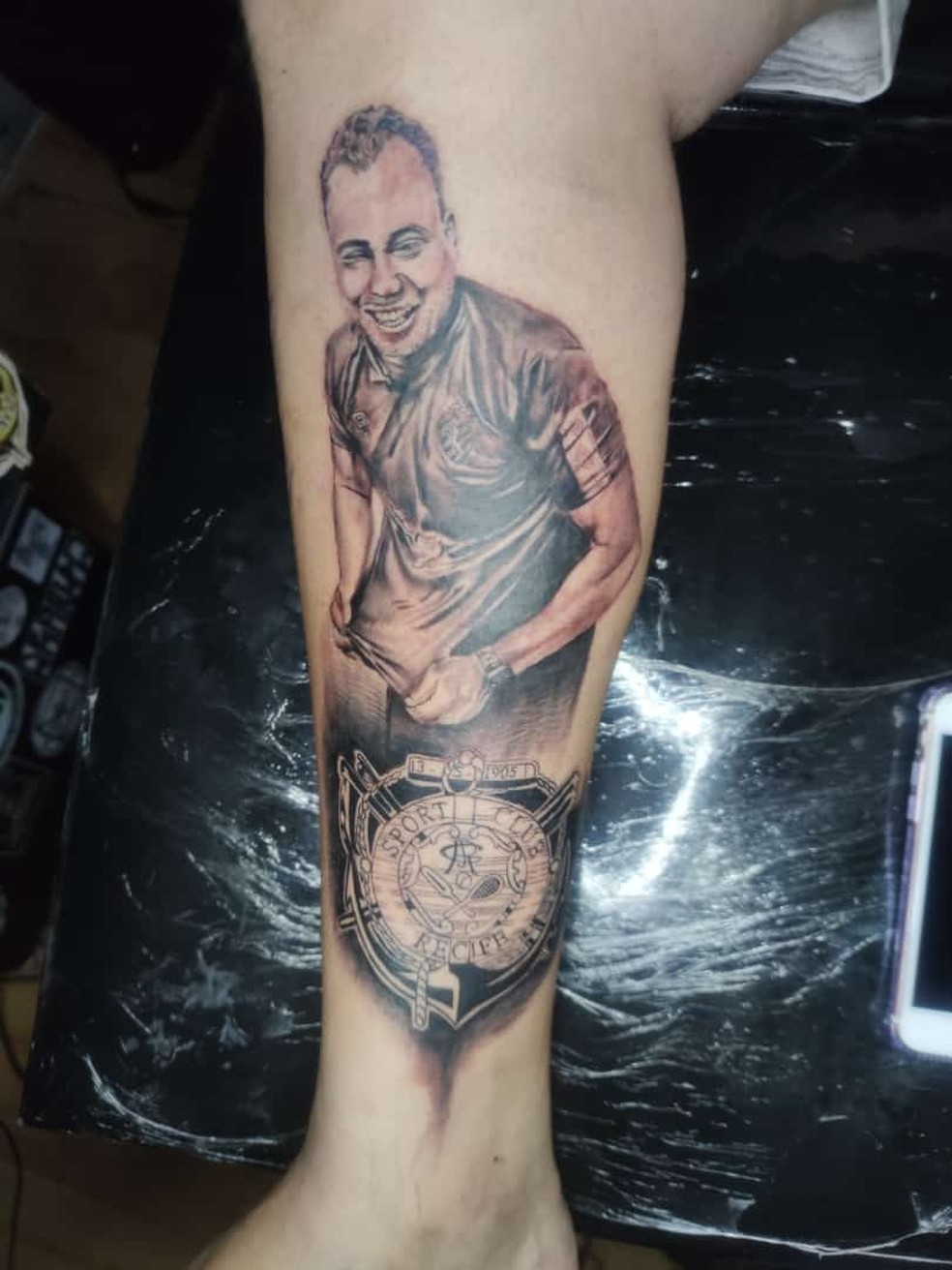 Torcedor do Sport tatuou Jair Ventura após permanência na Série A — Foto: Arquivo pessoal