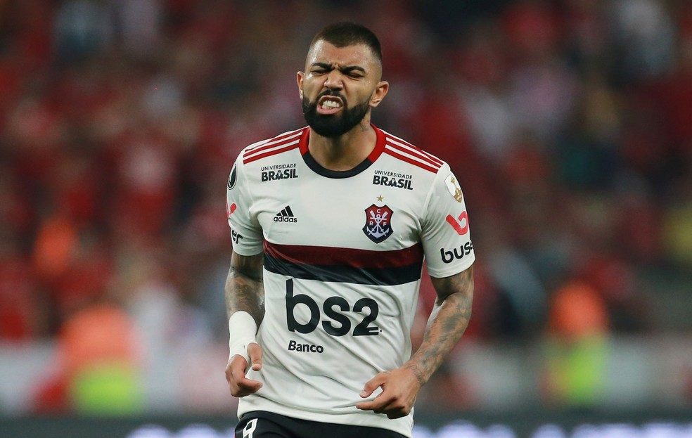 Gabigol comemora gol sobre o Internacional nas quartas de final da Libertadores &mdash; Foto: REUTERS/Diego Vara