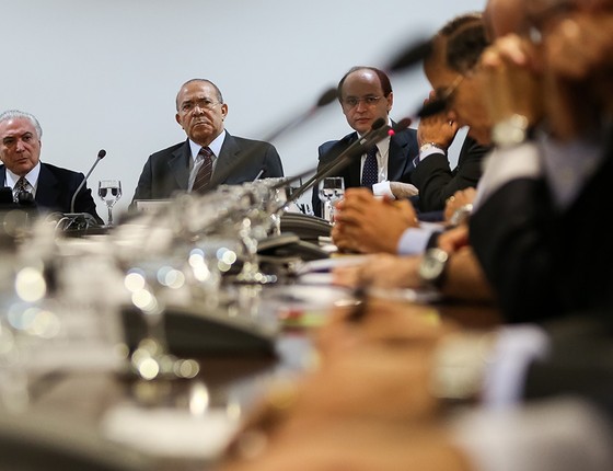 Depois de denunciar a existência de locaute, o governo passou a criticar os “intervencionistas” infiltrados no movimento dos caminhoneiros (Foto: MARCOS CORRÊA/PR) Depois de denunciar a existência de locaute, o governo passou a criticar os “intervencionistas” infiltrados no movimento dos caminhoneiros (Foto: MARCOS CORRÊA/PR)