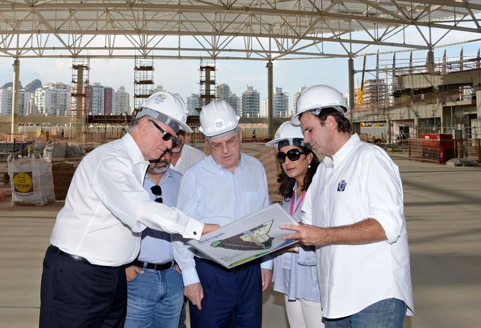 Prefeito visita Parque Olímpico com o COI (Foto: João Paulo Engelbrecht) Prefeito visita Parque Olímpico com o COI (Foto: João Paulo Engelbrecht)