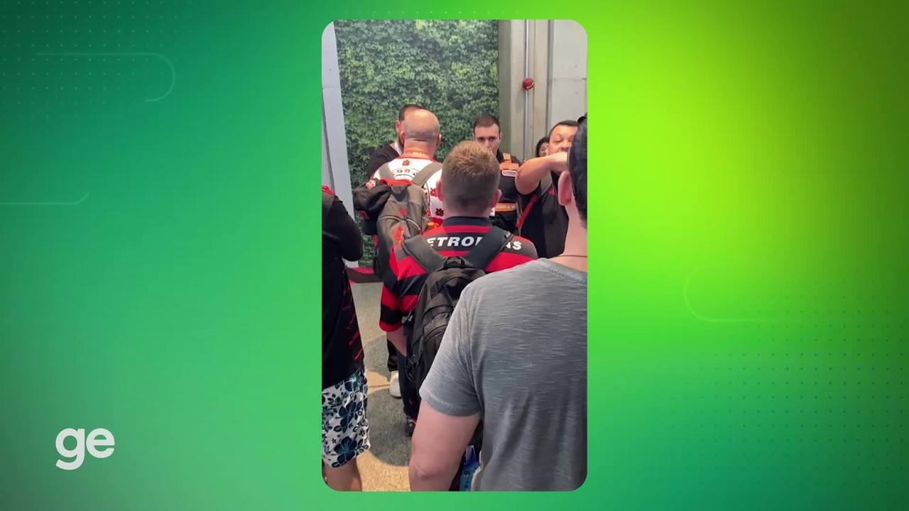 Torcedores do Flamengo n&atilde;o conseguem embarcar e clima fica tenso no aeroporto