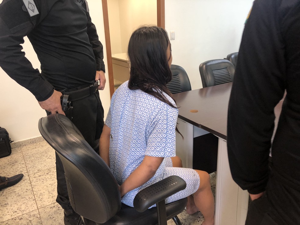 MÃ£e suspeita de matar filha e queimar corpo seguirÃ¡ presa em GoiÃ¡s â Foto: Paula Resende/G1