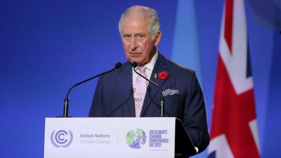 Para príncipe Charles, enfrentamento das mudanças climáticas requer tática de guerra — Foto: EPA/BBC