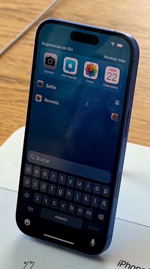 Não gosta de telas grandes? Conheça esses 4 celulares com 'telinha'