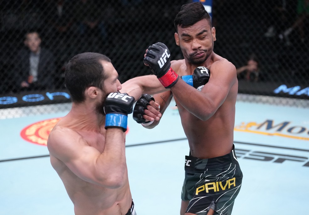 Sergey Morozov venceu Raulian Paiva por decisão unânime (triplo 29-28) — Foto: Getty Images