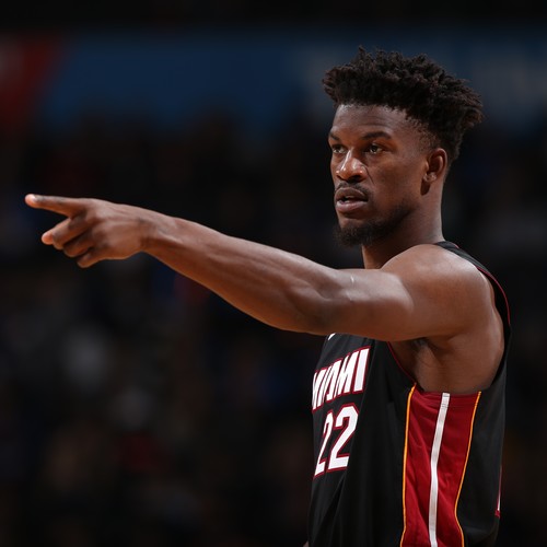 Jimmy Butler diante do Oklahoma City Thunder