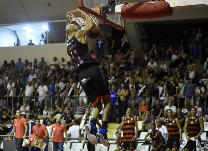 Flamengo Vasco Carioca basquete (Foto: André Durão)