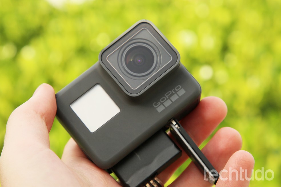 A bateria da GoPro Hero6 Black é a mesma do modelo anterior (Foto: Luciana Maline/ Techtudo)