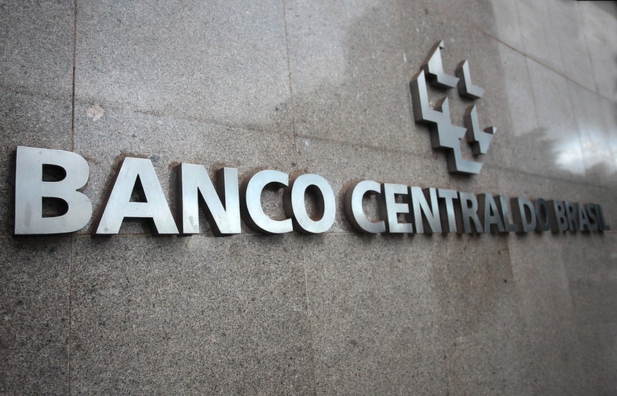 Banco Central mantém taxa de juros em 13,75% pela sexta vez consecutiva