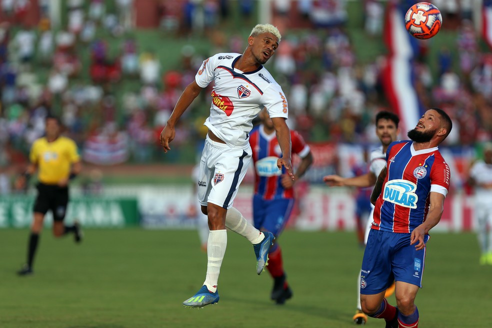 Resultado de imagem para van bahia de feira