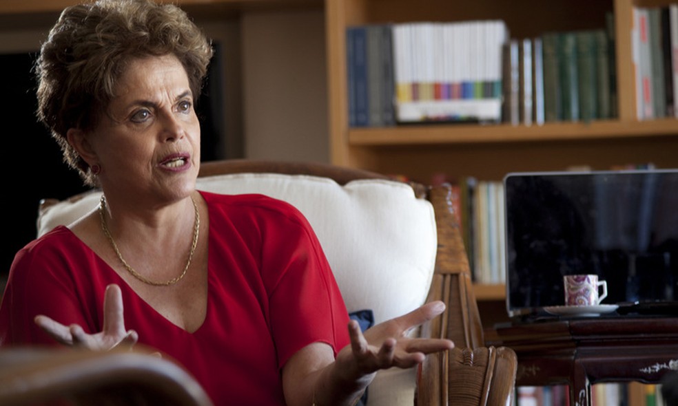 PT critica reformas e defende fim do teto de gastos em balan&ccedil;o dos 5 anos  p&oacute;s-impeachment | Pol&iacute;tica | Valor Econ&ocirc;mico