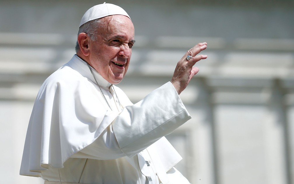 O Papa Francisco no Vaticano, em foto de 24 de abril — Foto: Reuters/Yara Nardi