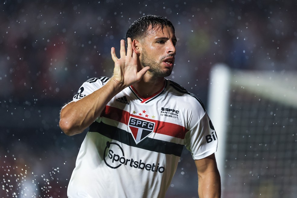 São Paulo é quem mais venceu em estreias no Brasileirão no século  — Foto: Marcello Zambrana/AGIF