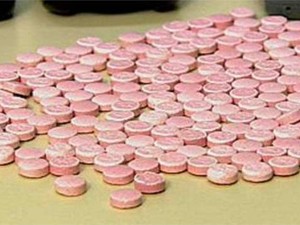 Anfetaminas ultrapassaram cocaína e heroína na listagem da ONU. (Foto: Reprodução / TV Globo)