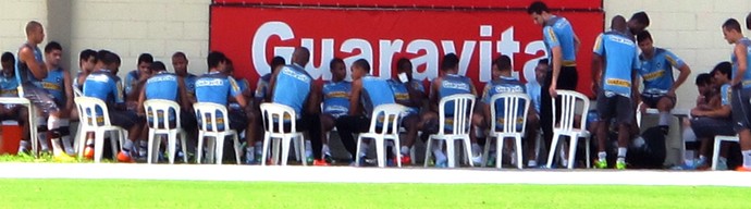 reunião jogadores treino Botafogo (Foto: Fred Huber) reunião jogadores treino Botafogo (Foto: Fred Huber)