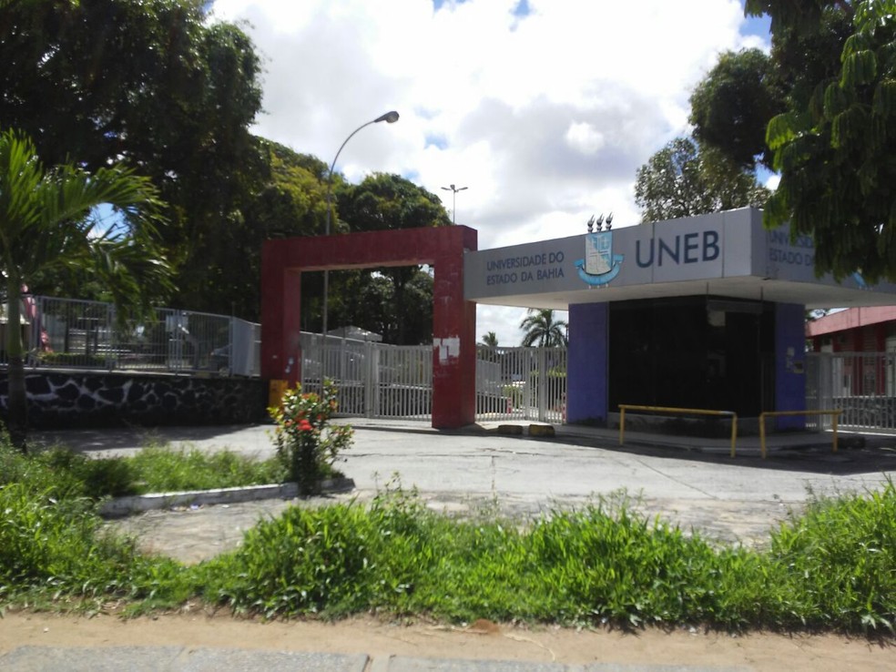 Uneb, em Salvador — Foto: Henrique Mendes/G1