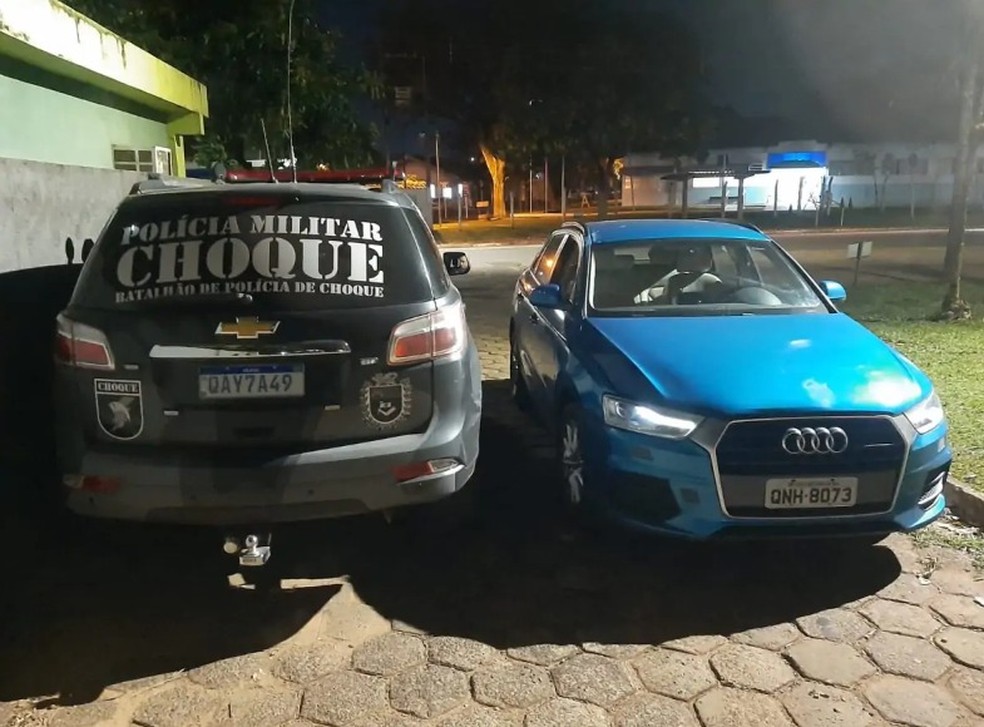 Carro de luxo apreendido pelo Batalhão de Choque da Polícia Militar  — Foto: Divulgação 