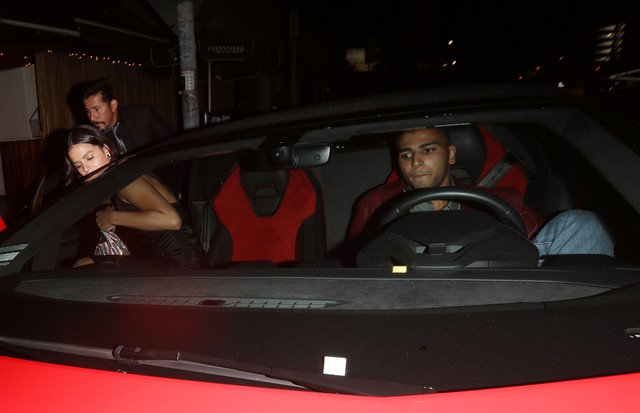 Photo © 2019 Mega/The Grosby GroupSpain: Lagencia GrosbyKourtney Kardashian's ex Younes Bendjima is seen leaving the Nice Guy restaurant with a mystery woman in West Hollywood. Kourtney and Younes had dated for quite some time but their relationship al (Foto: Mega/The Grosby Group)