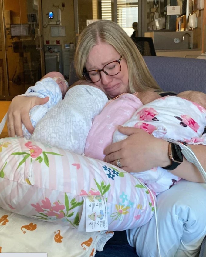 Mulher dá à luz quadrigêmeos nos EUA após tratamento contra infertilidade (Foto: Reprodução/ Today Show/ Cortesia da família Crandell )
