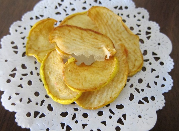 Chips de maçã pode ser feito na airfryer (Foto: Pixabay / CreativeCommons)