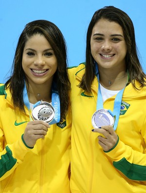 Ingrid Oliveira e Giovanna Pedroso: prata nos saltos ornamentais no Pan (Foto: Satiro Sodré/SSPress)