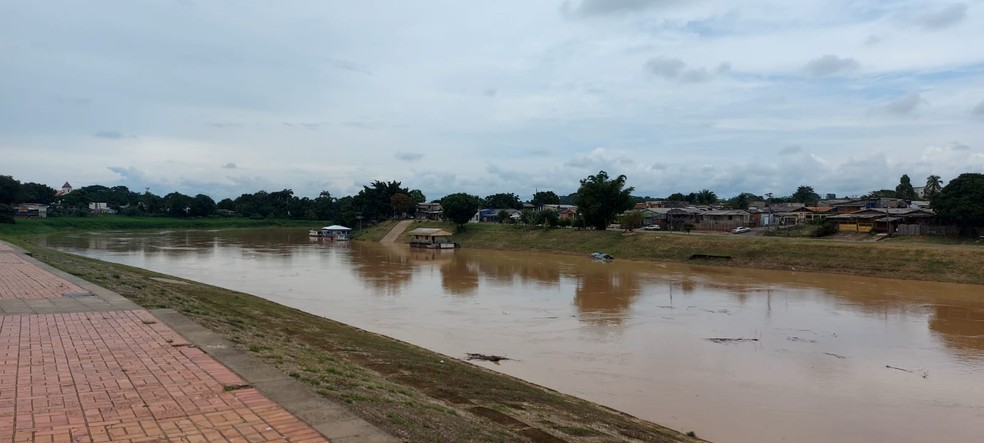 Última vez que o rio ficou acima de 9 metros foi em abril deste ano — Foto: Murilo Lima/Rede Amazônica Acre