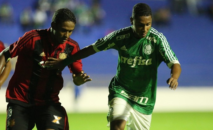 Palmeiras e Flamengo lutam por vaga à próxima fase do Brasileiro sub-20