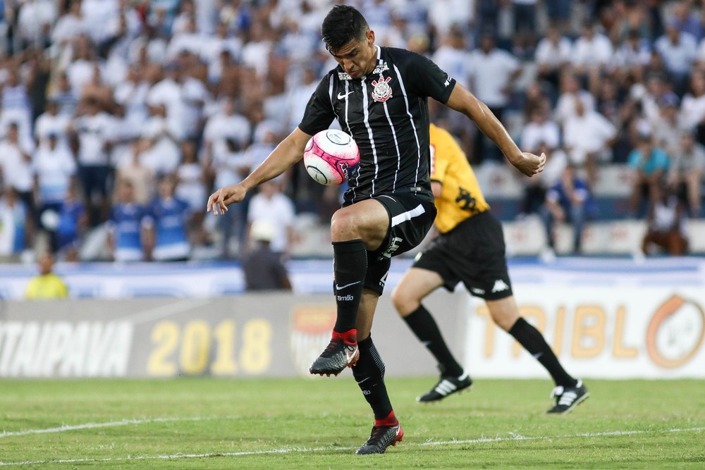 Balbuena se irrita sobre Palmeiras, e Marquinhos Gabriel não descarta o Santos