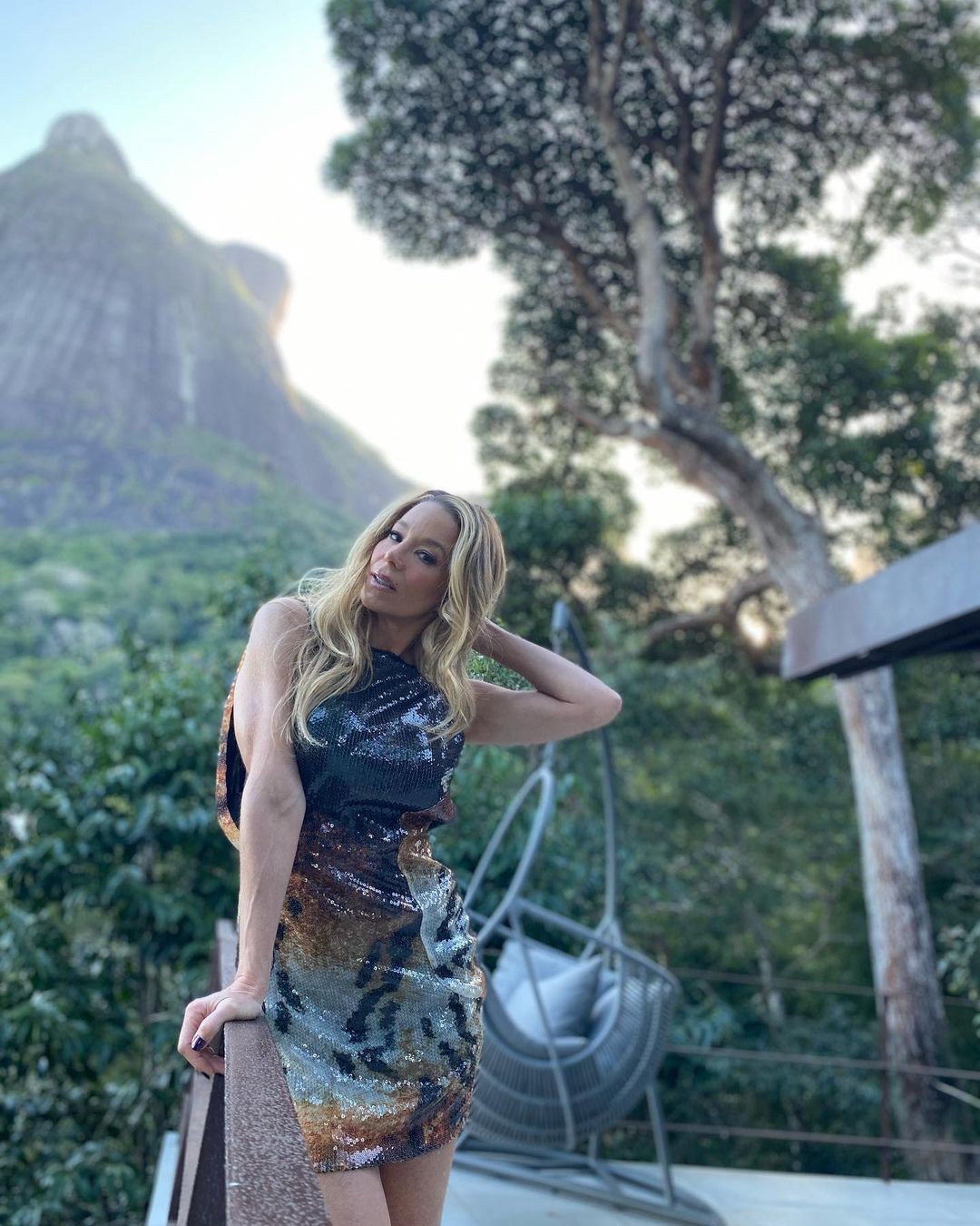 Danielle Winits posa no Rio (Foto: Reprodução Instagram)