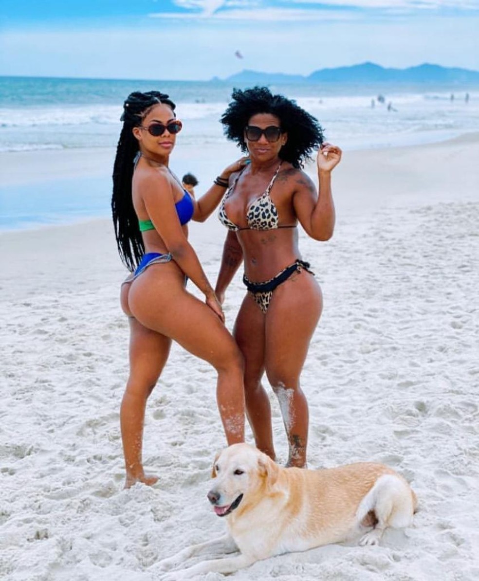 Marvvila, do BBB 23, e sua m&atilde;e, Claudia Bonfim &mdash; Foto: Reprodu&ccedil;&atilde;o/Instagram