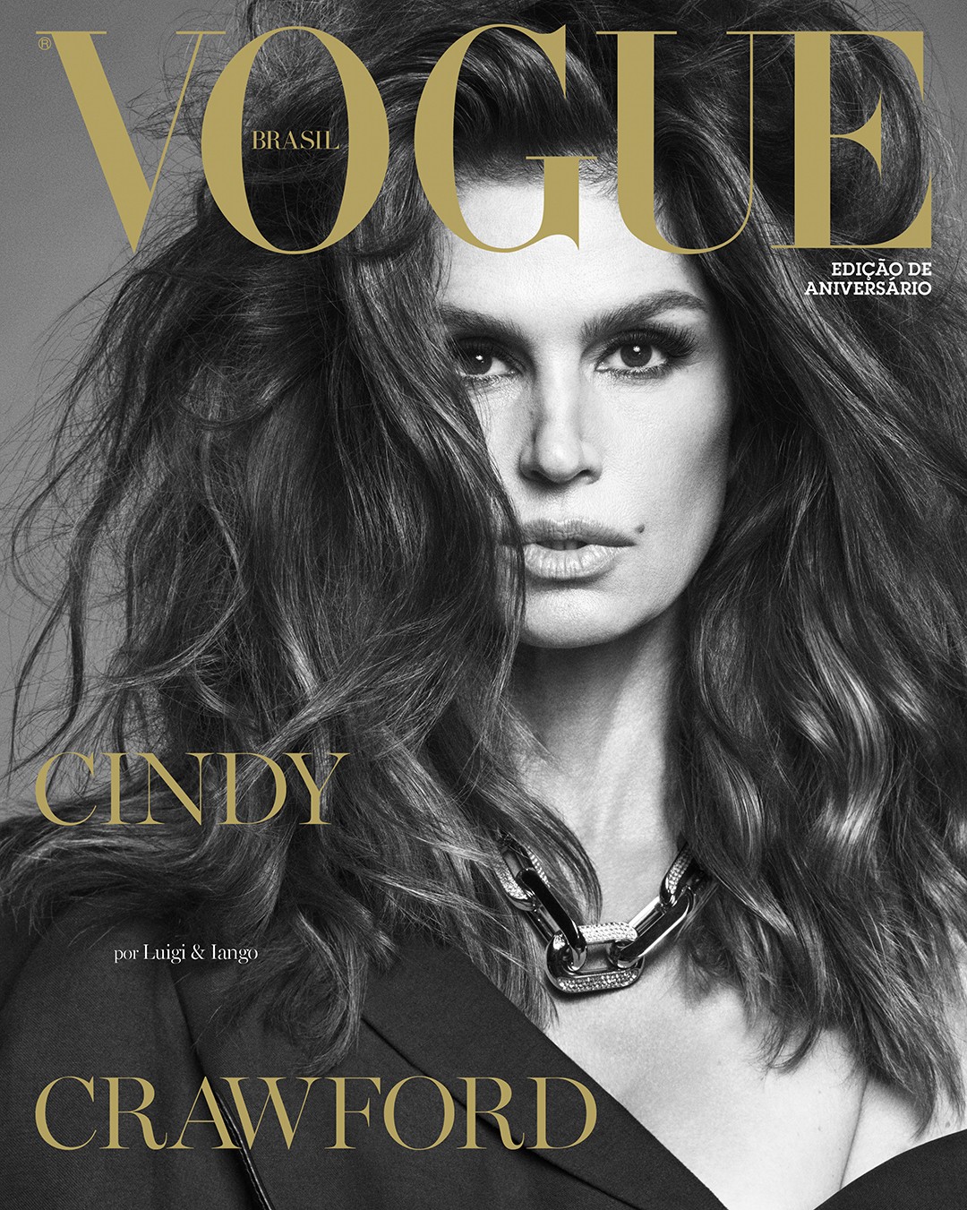 Cindy Crawford é a estrela da Vogue Brasil de maio  (Foto: Luigi  Iango)