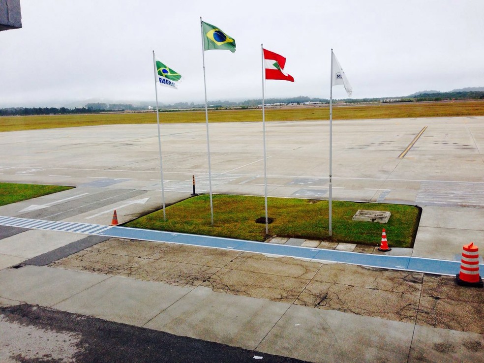 Aeroporto Hercílio Luz, em Florianópolis (Foto: Cristian Delosantos/CBN)