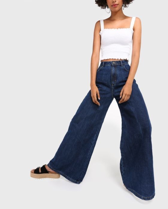 Calça jeans pantalona Riachuelo, R$129,90 (Foto: Reprodução)