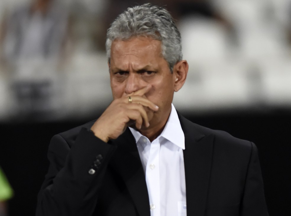 Rueda testa opções no Flamengo (Foto: André Durão / GloboEsporte.com)