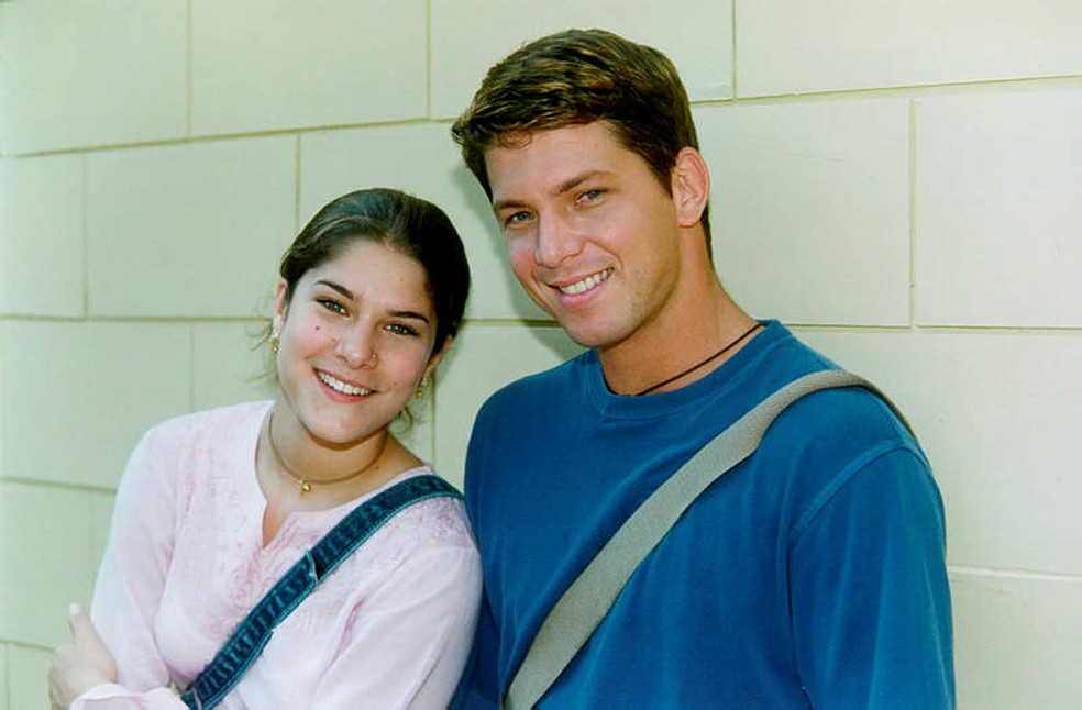 Priscila Fantin e Mario Frias fizeram par romântico em "Malhação" edição de 1999 (Foto Reprodução/Gshow)