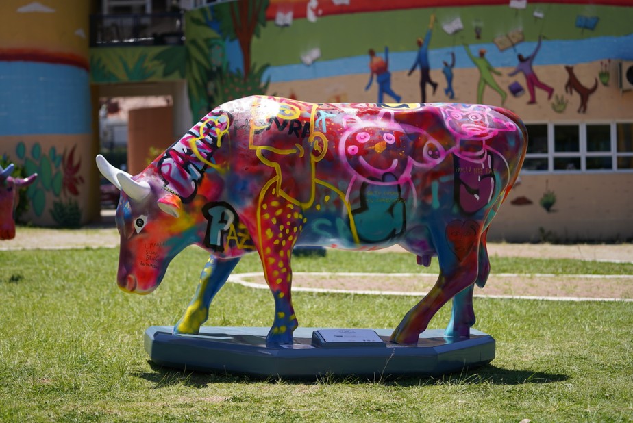A 'Vaca Perseverança', do artista Caps, será uma das dez esculturas expostas