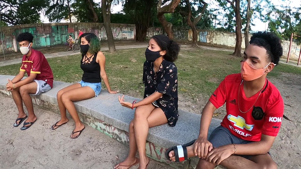 Estudantes acreditam que talvez seja hora de repensar o modelo de prova para ingresso na universidade — Foto: Reprodução/TV Globo