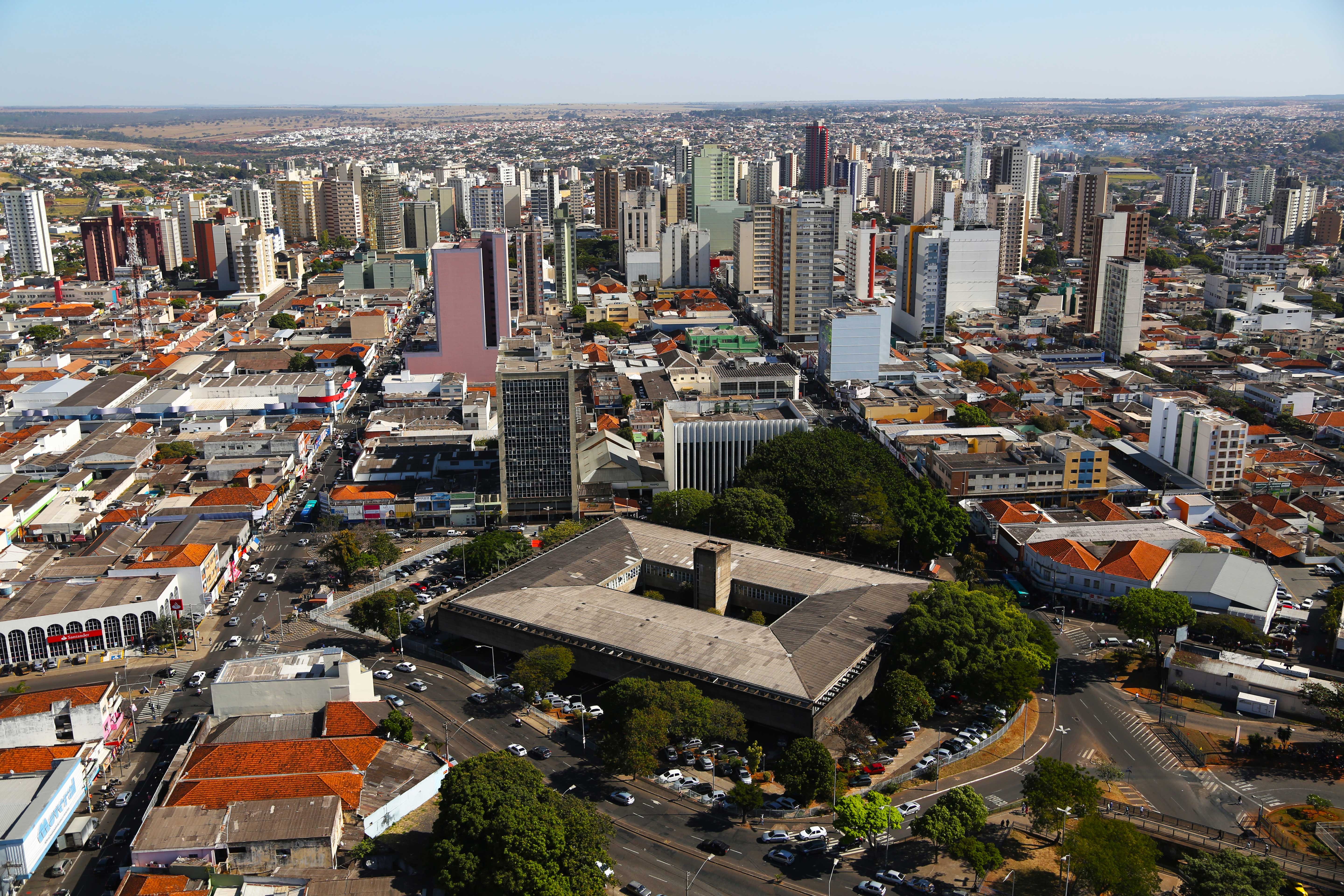 Feriado de Corpus Christi: veja o que abre e o que fecha em Uberlândia e Uberaba