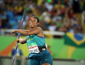 Descrição da imagem: Shirlene Coelho lança dardo na competição de atletismo (Foto: ©Alaor Filho/MPIX/CPB)