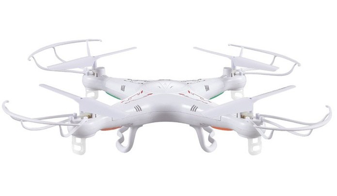 Modelo Intruder Drone com Câmera Real Time é feito de plástico ABS (Foto: Divulgação/Candide)