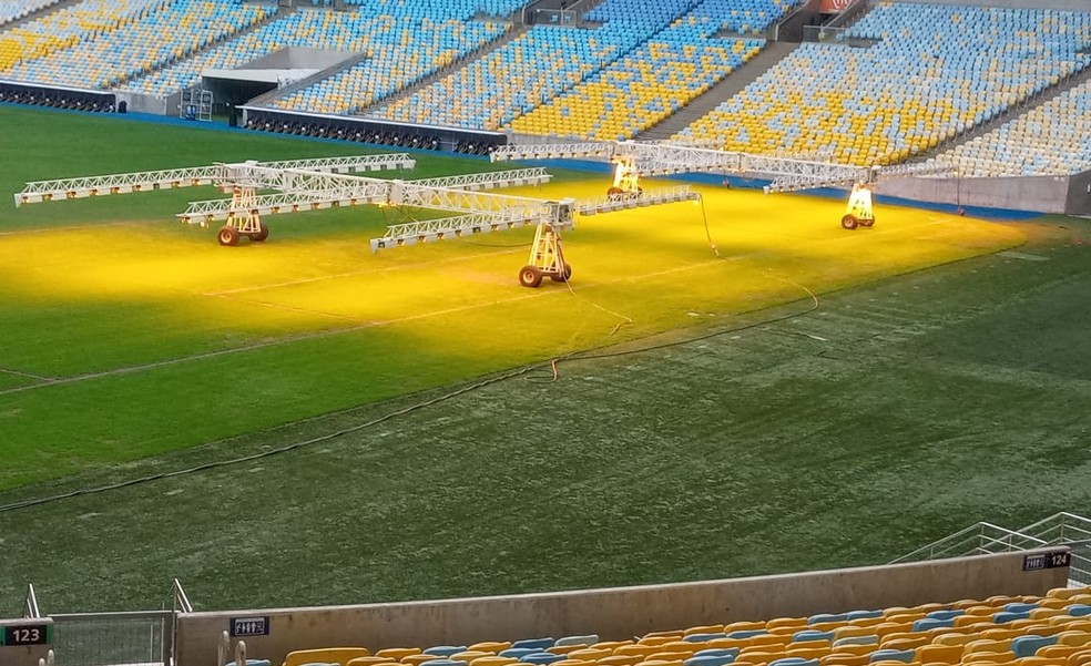 Maracanã utiliza iluminação artificial para melhorar gramado — Foto: Divulgação