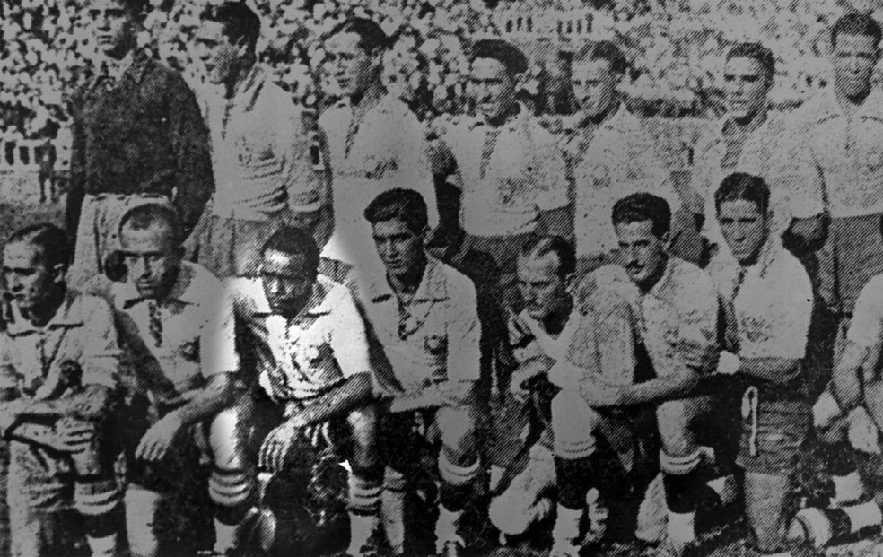 Leônidas, em destaque, é o único brasileiro a marcar três gols em uma estreia de Copa — Foto: Agência estado